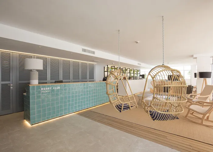 Cabot Hobby Club 公寓 波连萨港