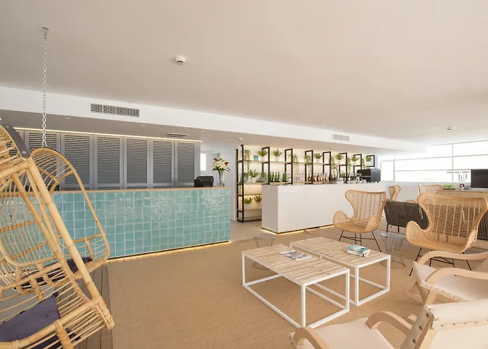 Cabot Hobby Club Daire