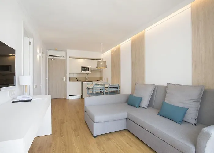 Cabot Hobby Club * Port de Pollença