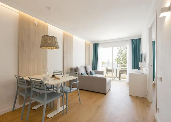 Cabot Hobby Club Daire