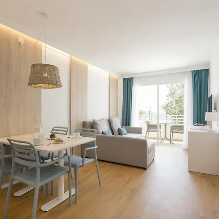 Cabot Hobby Club Apartment