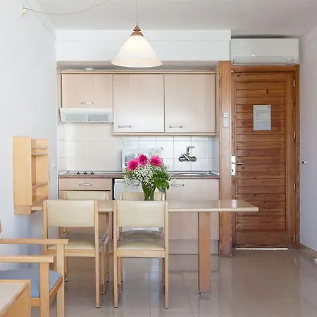 Apartamento Cabot Hobby Club *