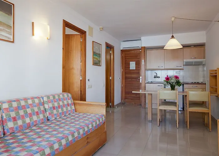 Cabot Hobby Club 波连萨港